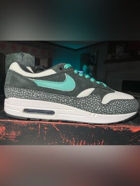 Nike ID by You Air Max 1 Atmos Elephant Safari Sail DO7414-991 11.5M